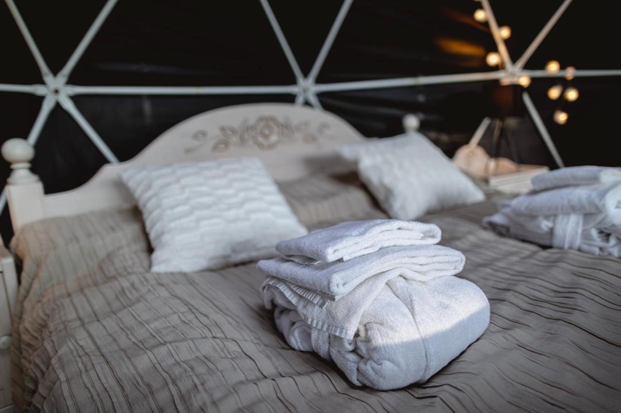 Glamping Julared Hotel มุลเคอ ภายนอก รูปภาพ